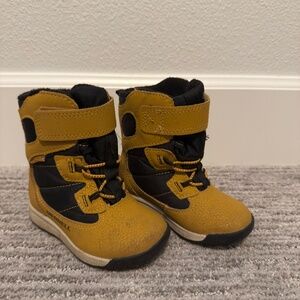 Merrell snow boots 6M Toddler